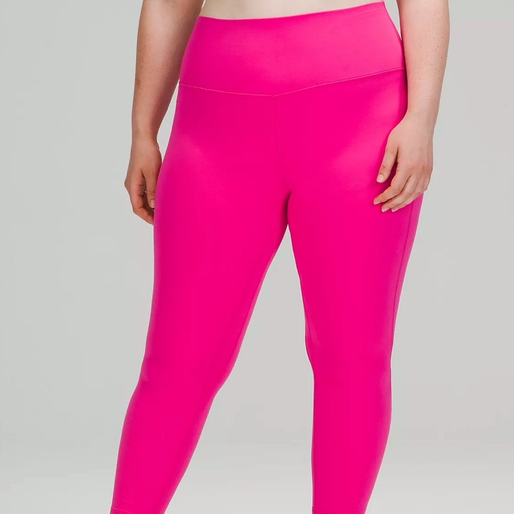 NWOT Lululemon Pink Leggings